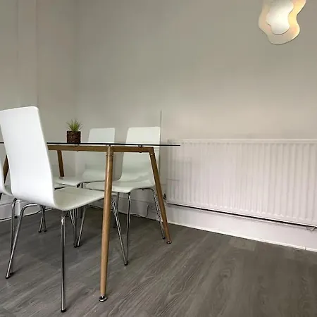 Incredible 2 Bedroom On Tower Bridge Londres Extérieur photo